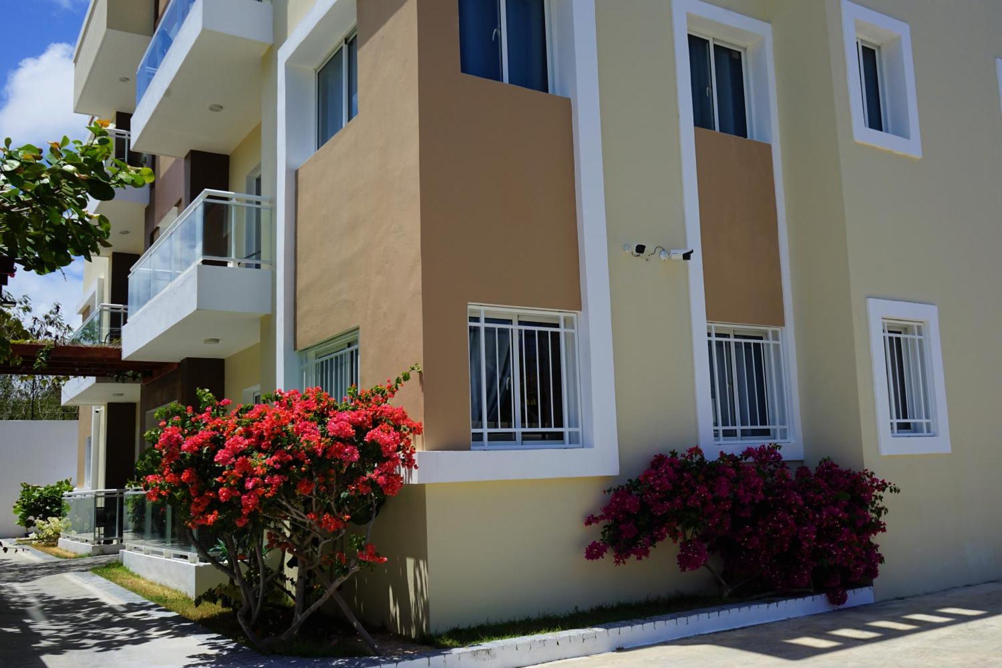 La Yarolina Apartment Punta Cana Bagian luar foto