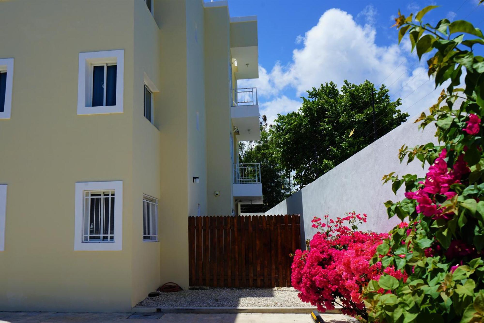 La Yarolina Apartment Punta Cana Bagian luar foto